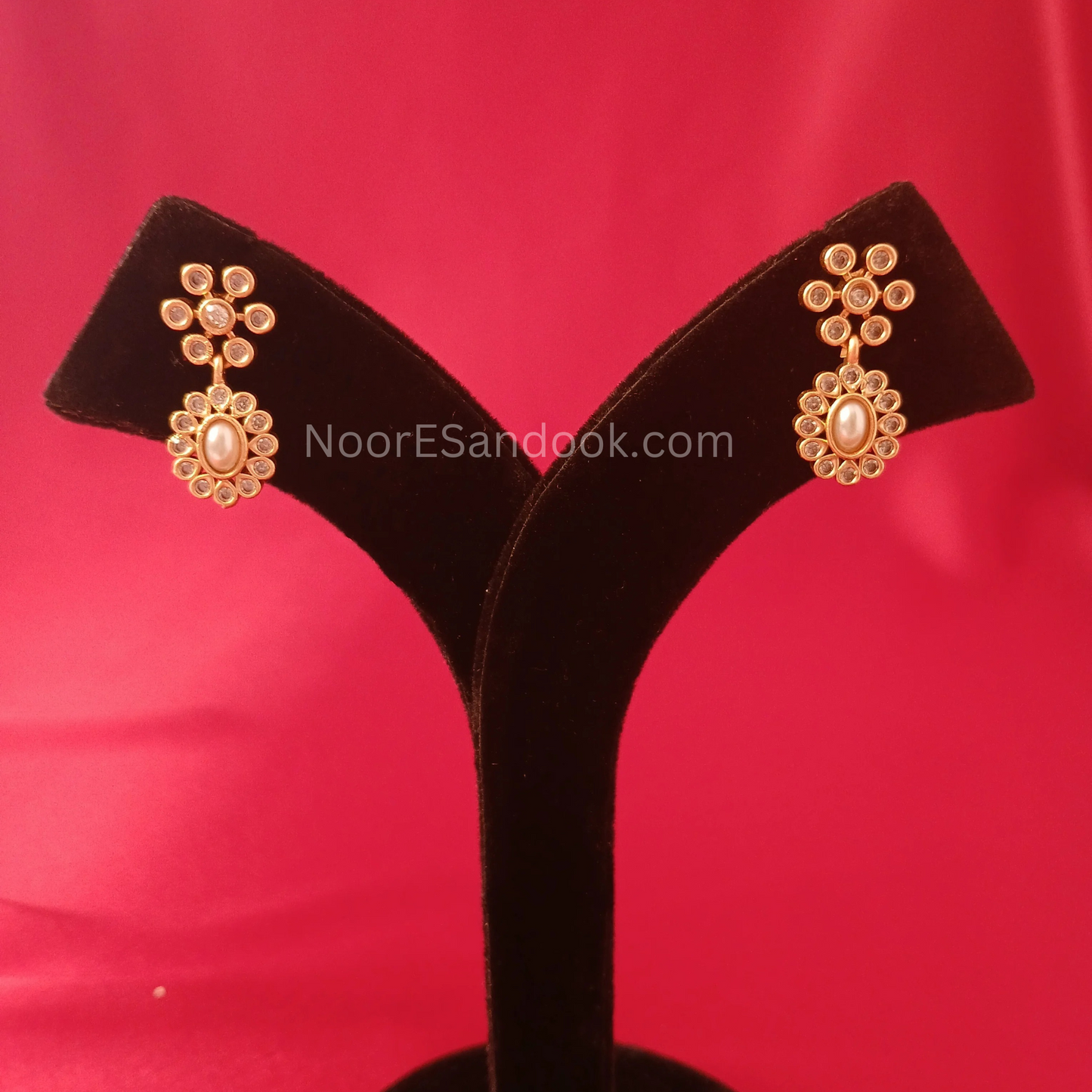 Gold Floral Necklace
