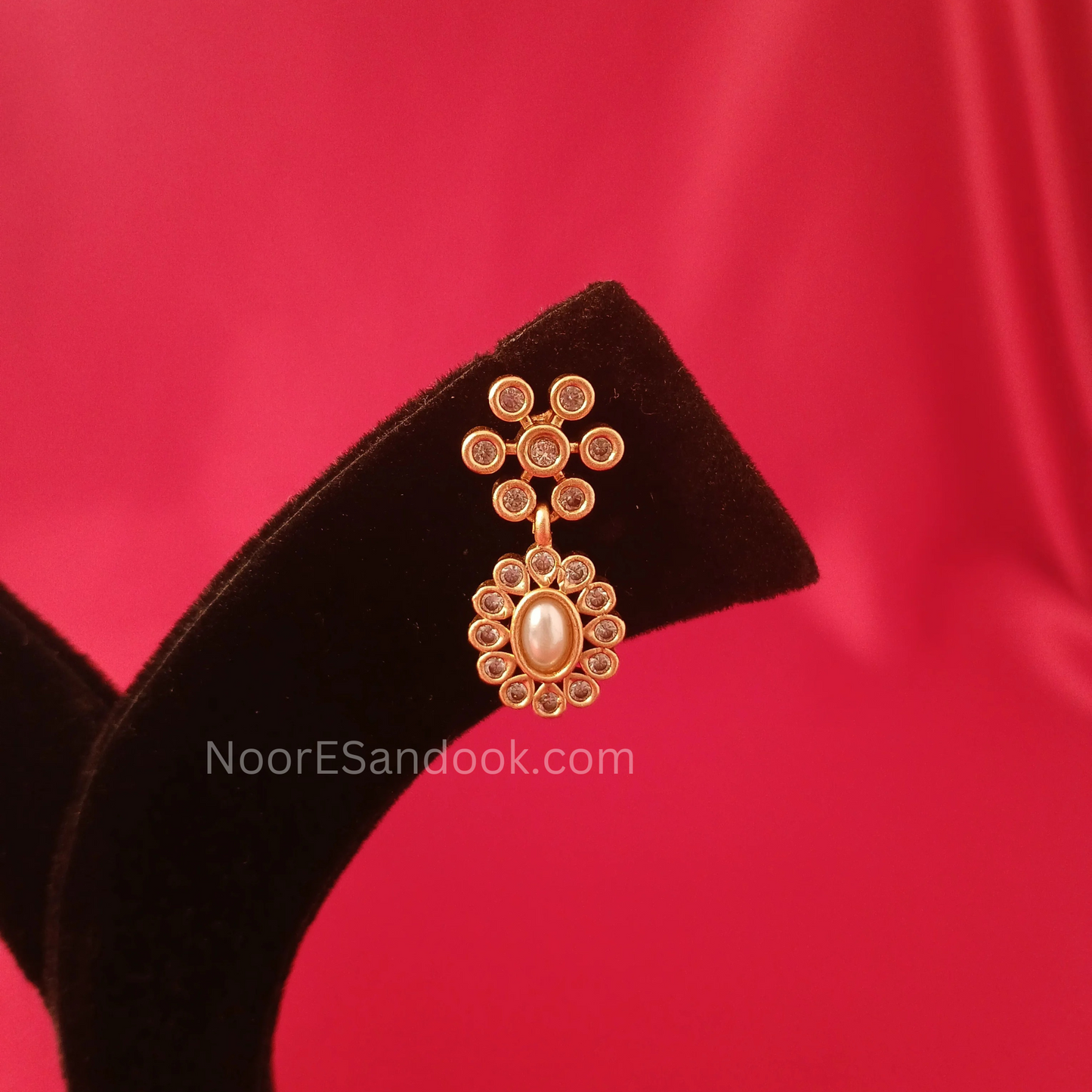 Gold Floral Necklace