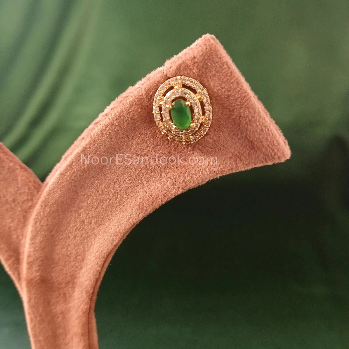 Haripriya Pearl Choker Set- Green - NoorESandook