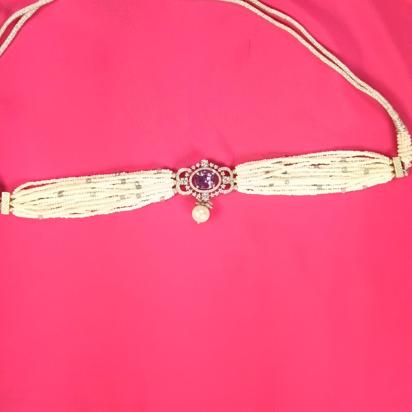 Pearl Aura Choker