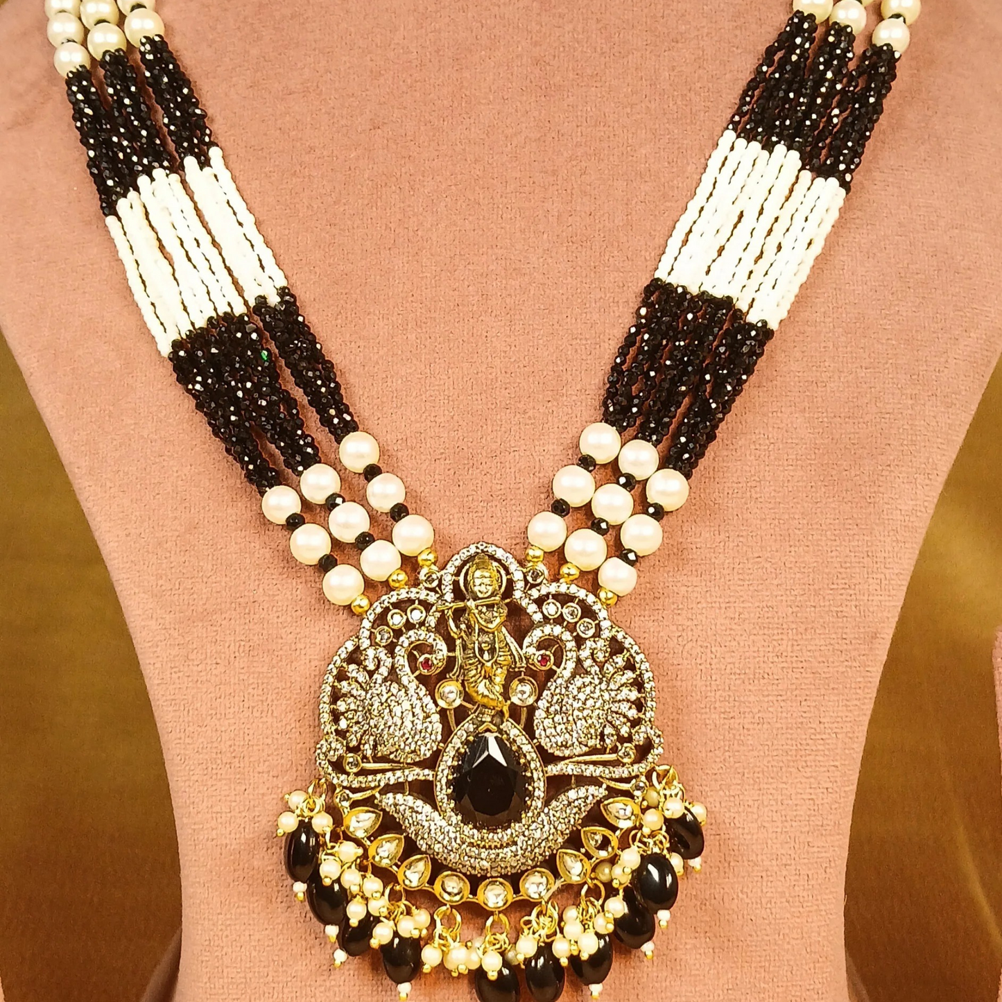 Vrindavan Temple Necklace Set