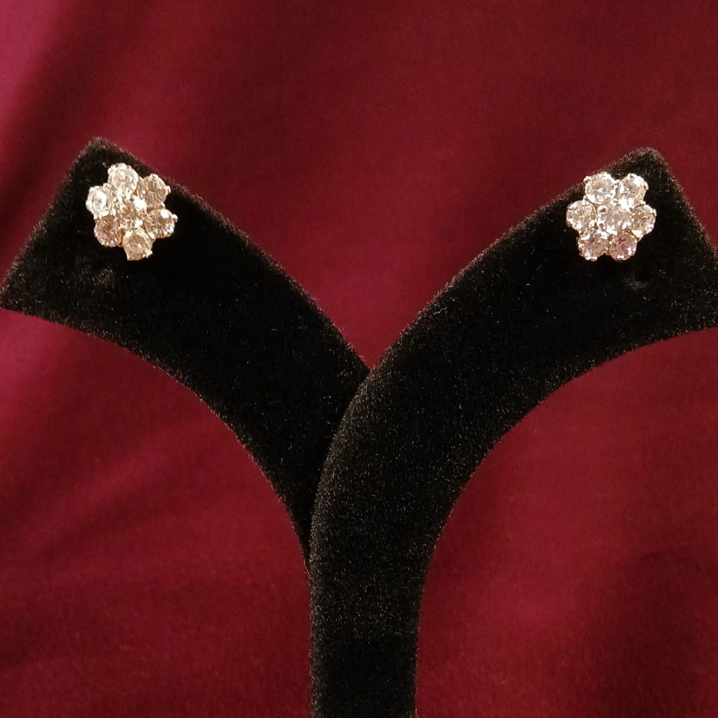 American Diamond Studds- APE98