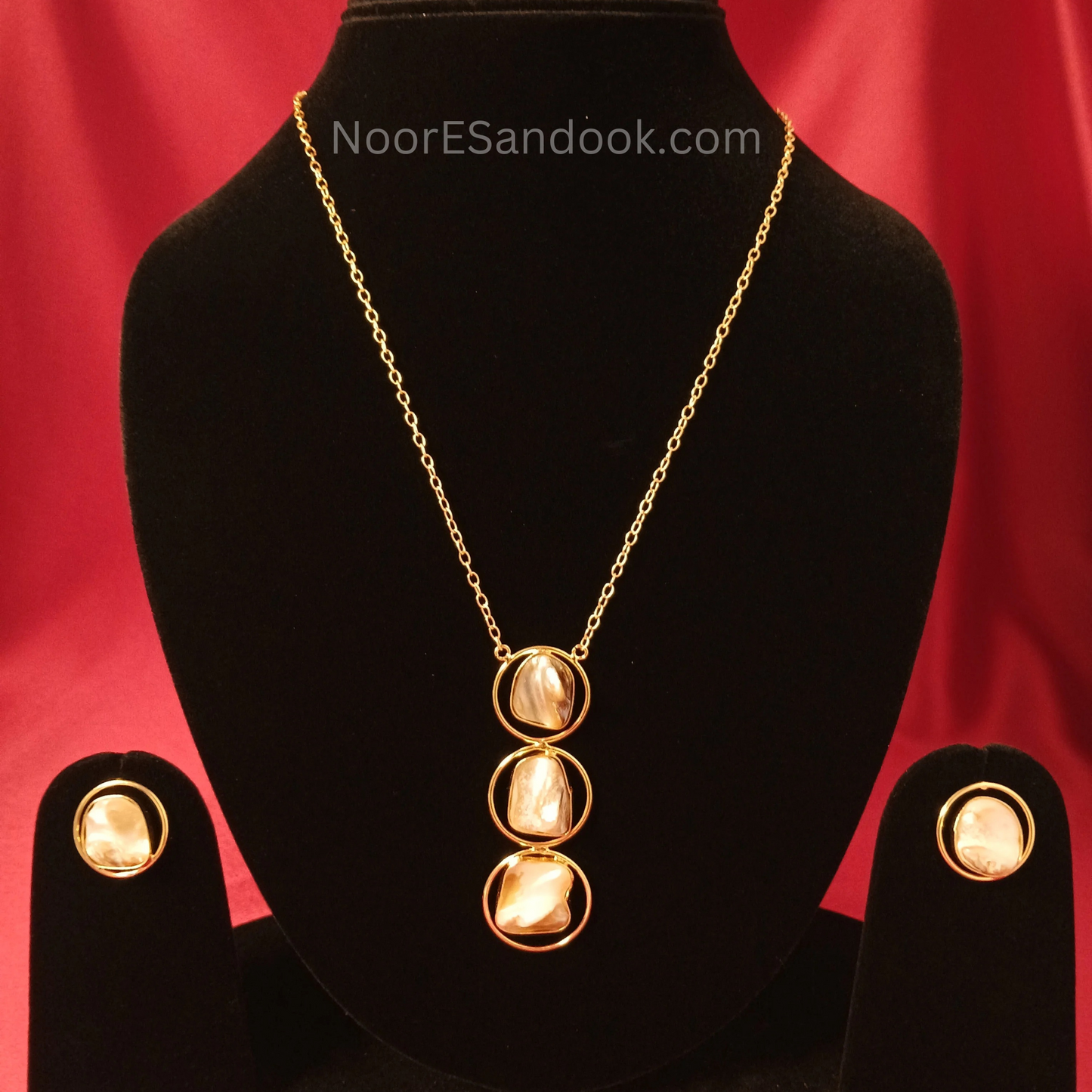 Shell Long Pendant with simple chain