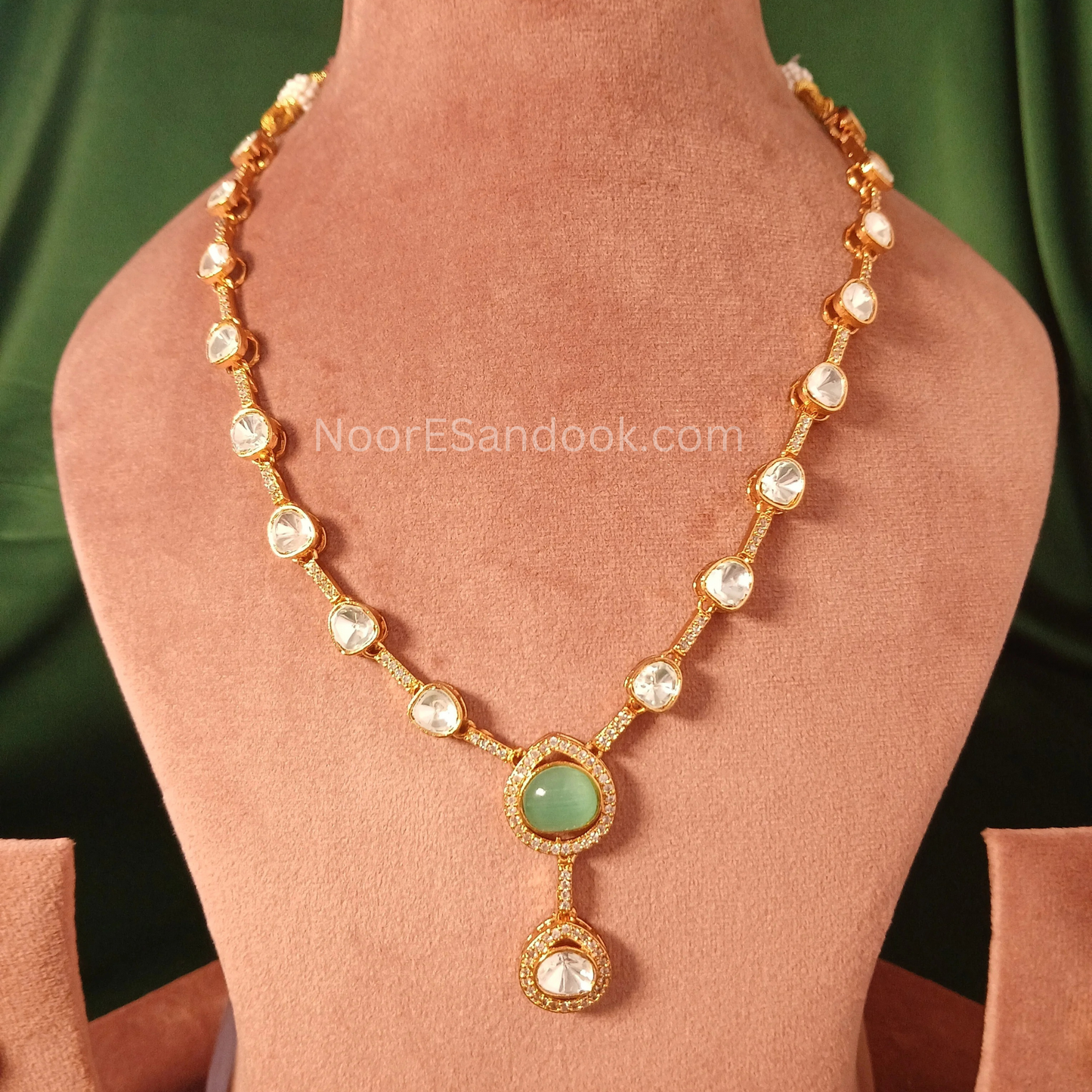 Polki and stone necklace