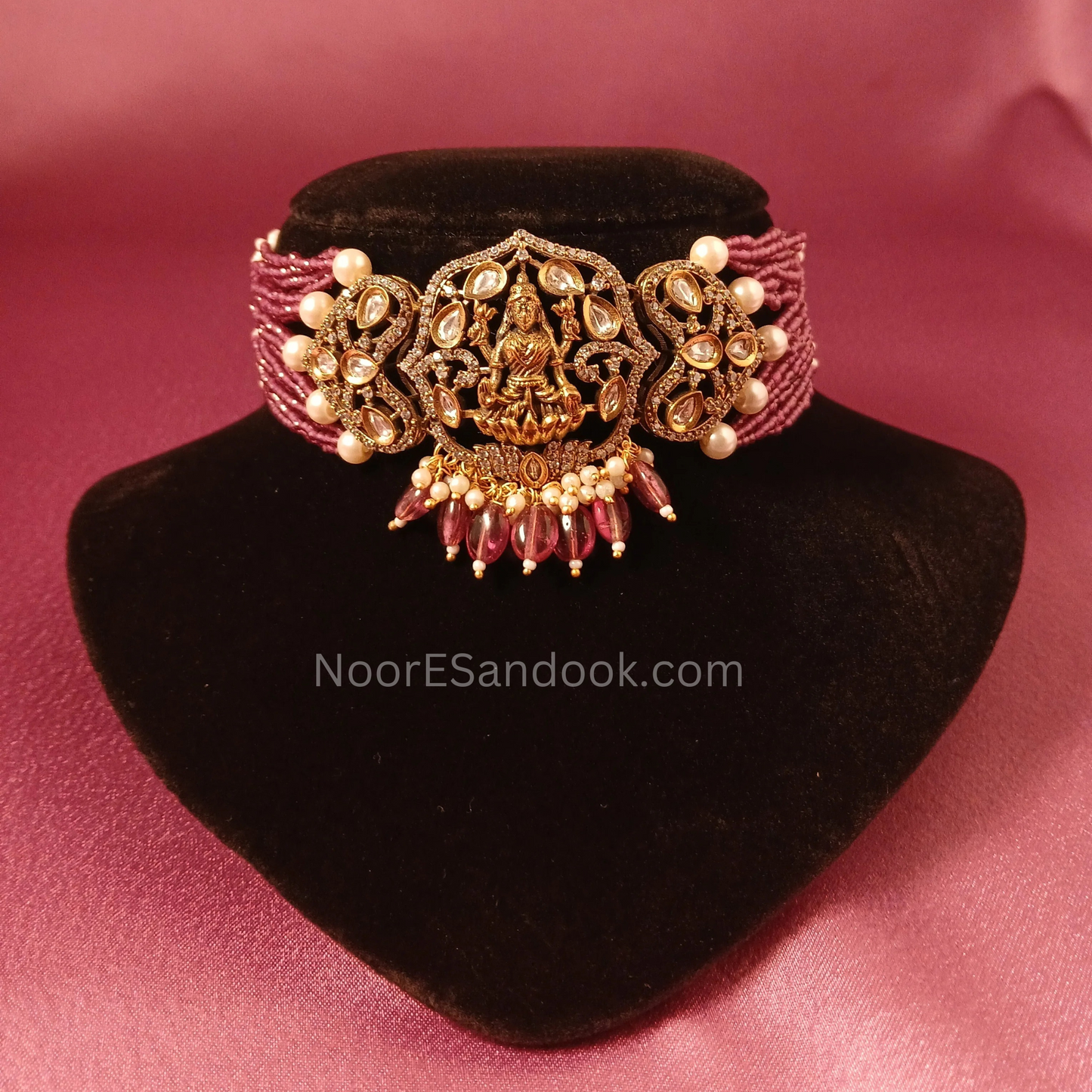 Antique Temple Choker- Red