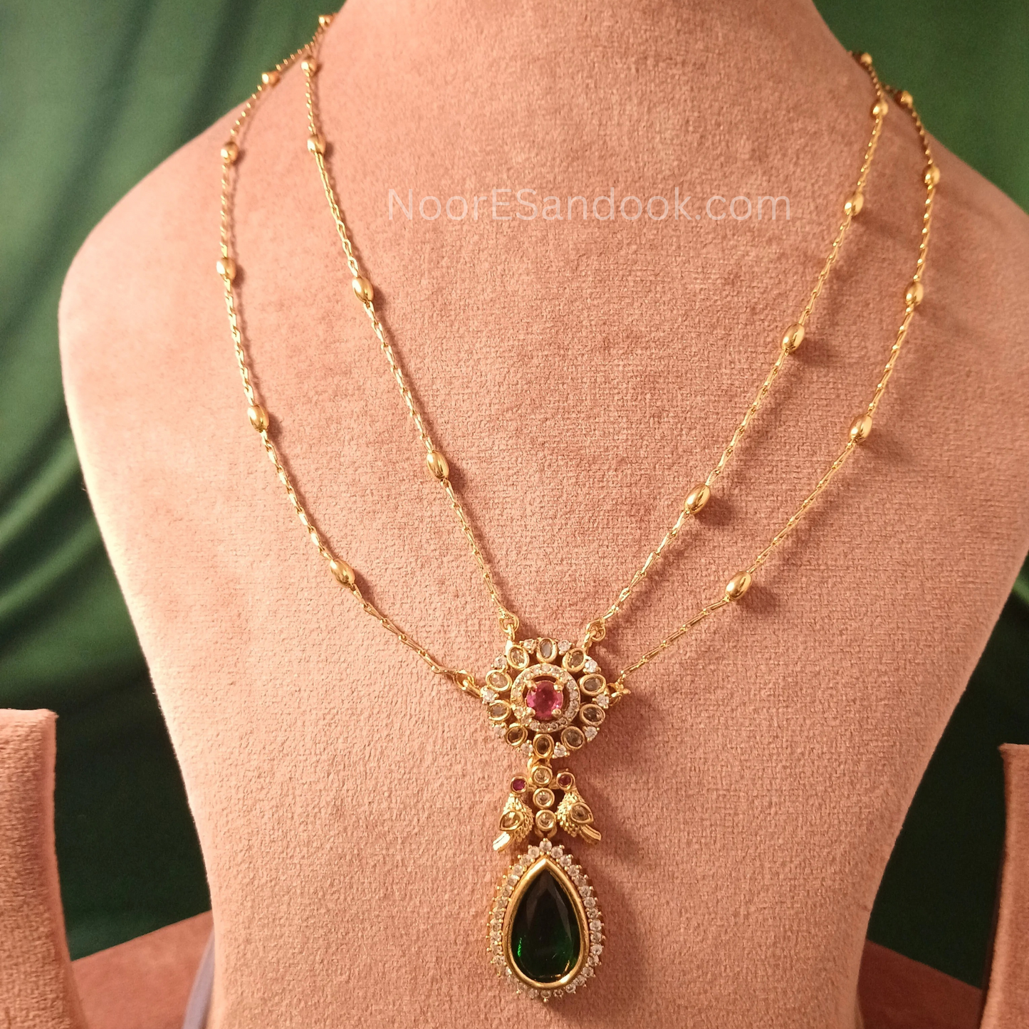 Delicate Pendant with 2 layer thin chain