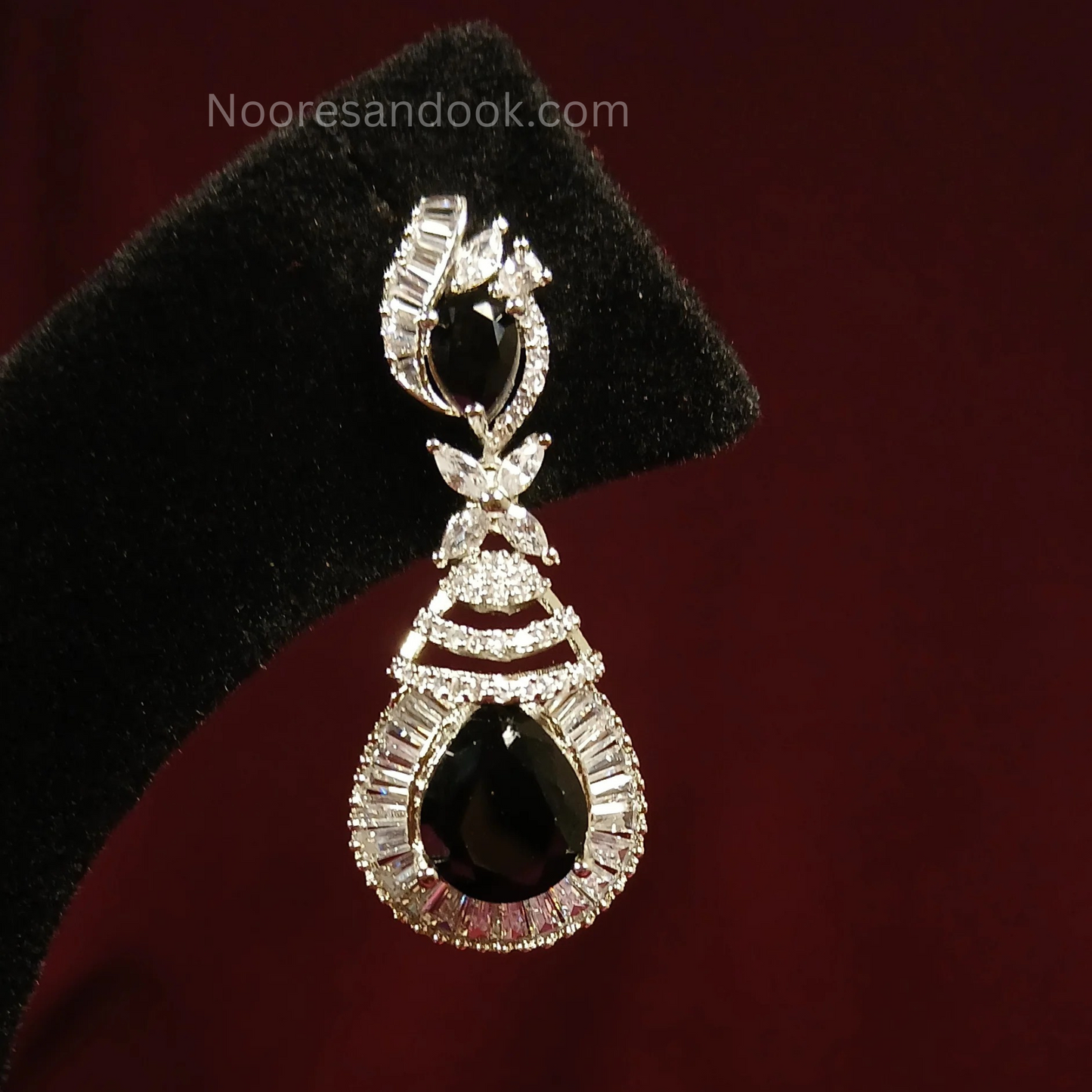 American Diamond Earrings- Black - NoorESandook