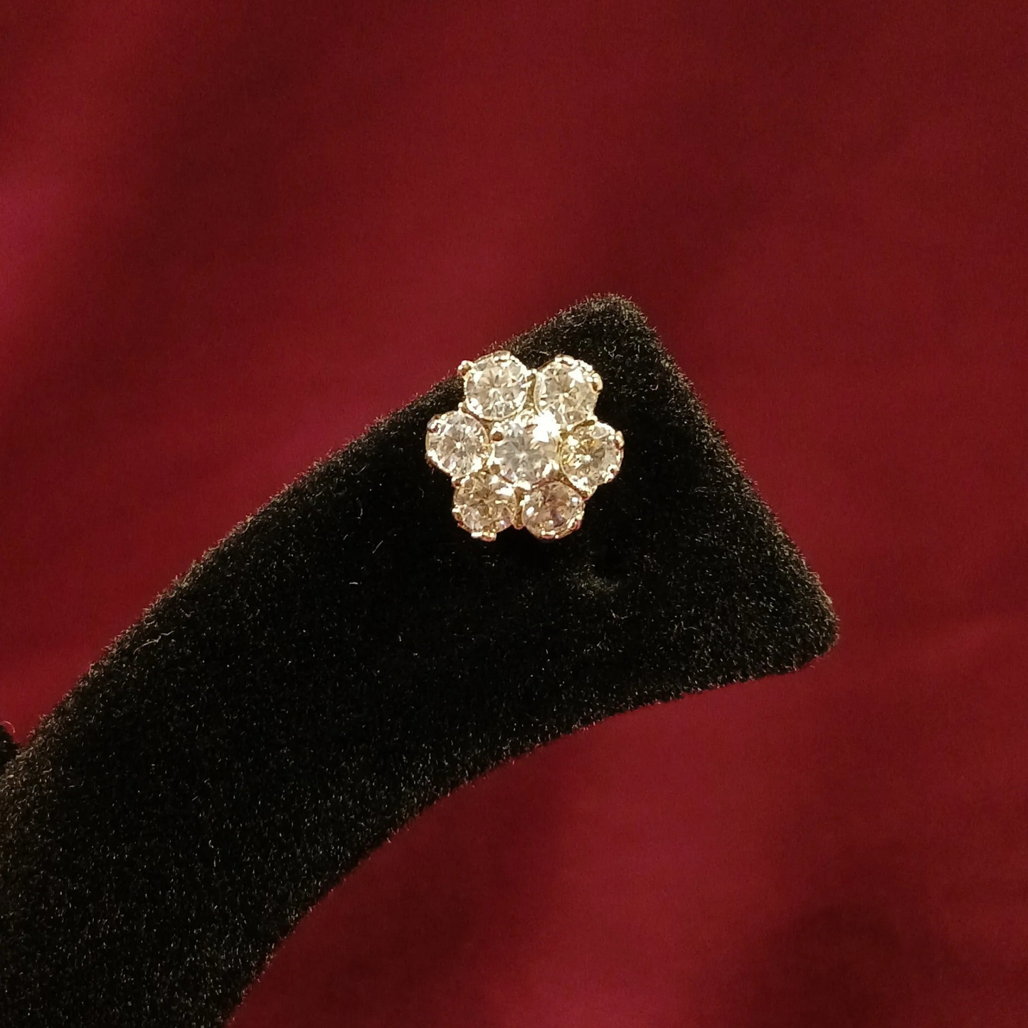 American Diamond Studds- APE98