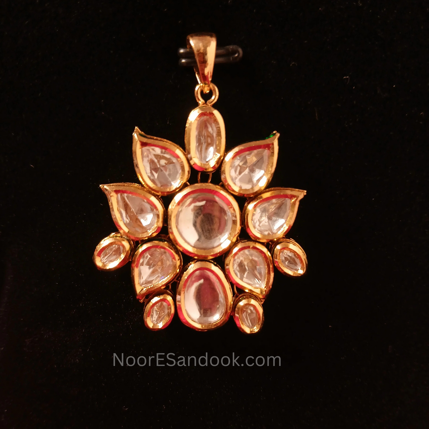 Kundan Pendant Set