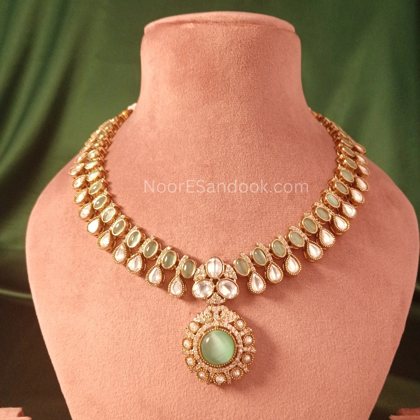Emerald Green Doublet Stone & Polki Necklace