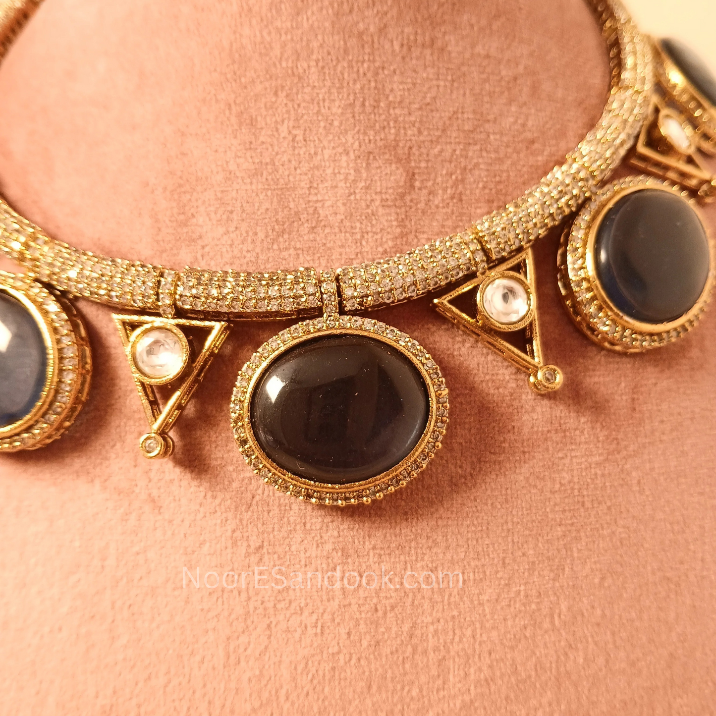 Round and v Doublet stone necklace- Blue