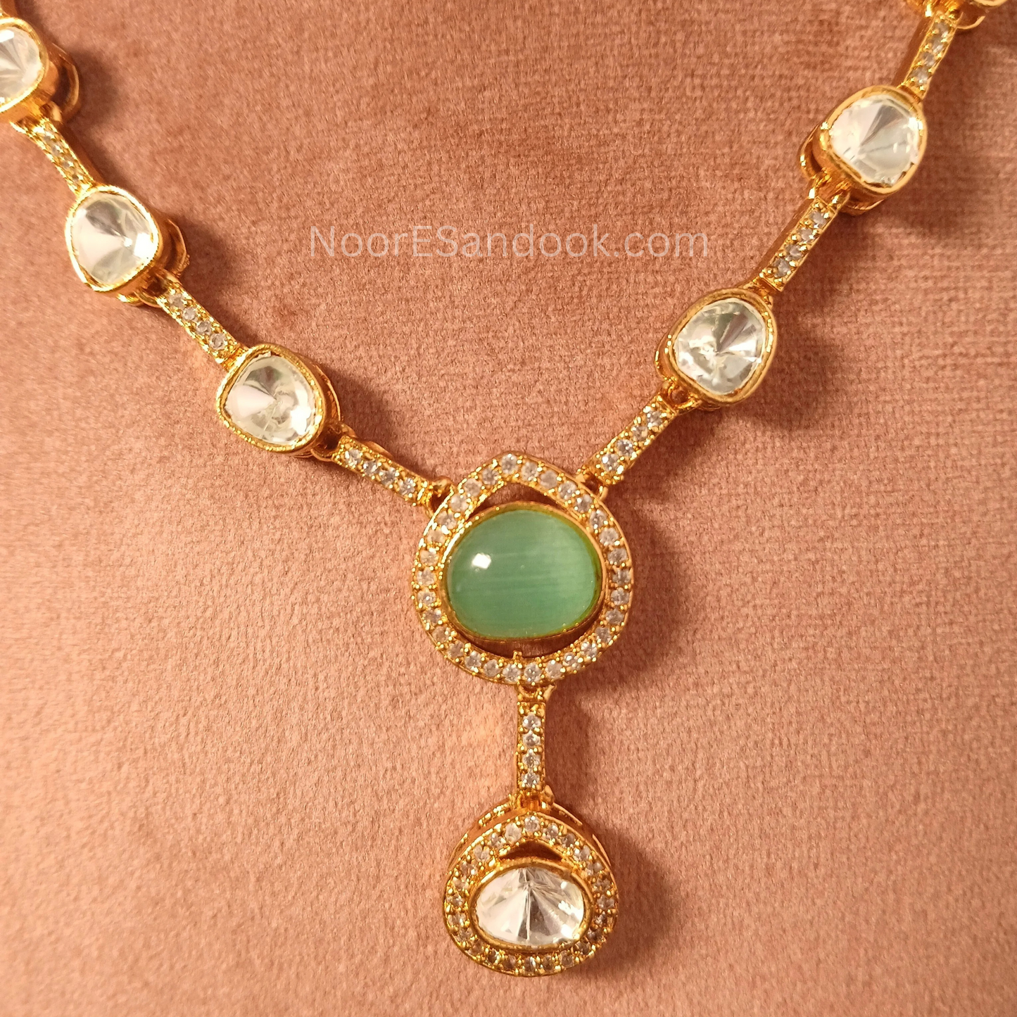 Polki and stone necklace