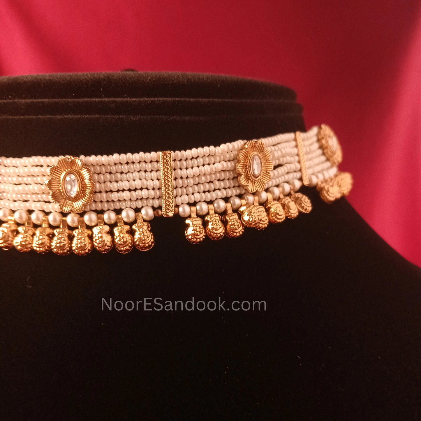 Full Pearl Choker