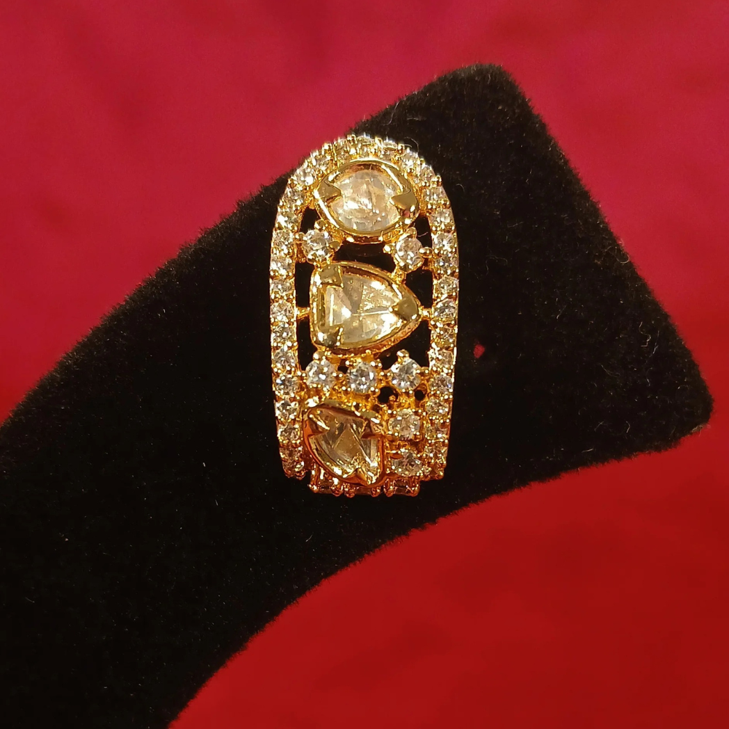 Premium Polki Stud Earrings with Traditional Detailing