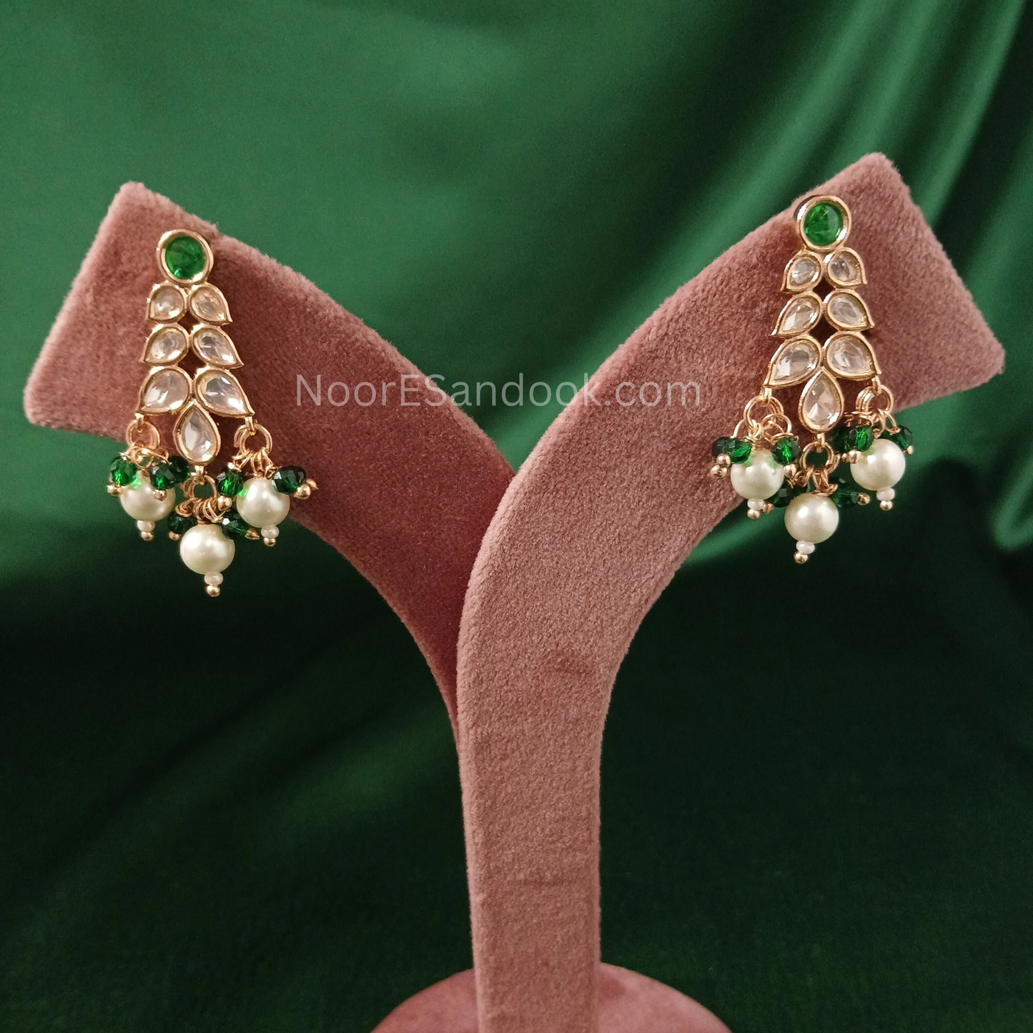 Kundan Pendant Set