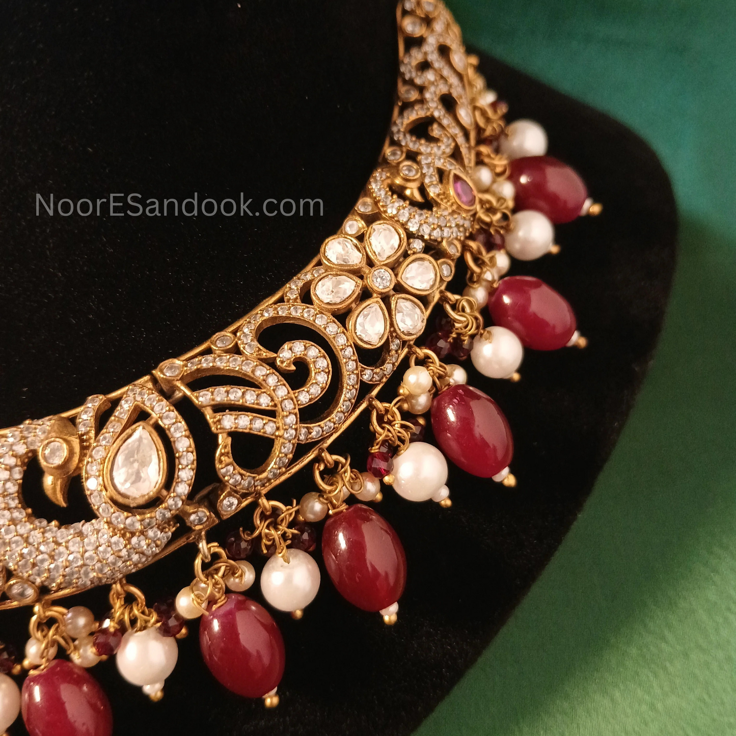 Broad Necklace with Doublet Stone- Bridal Set