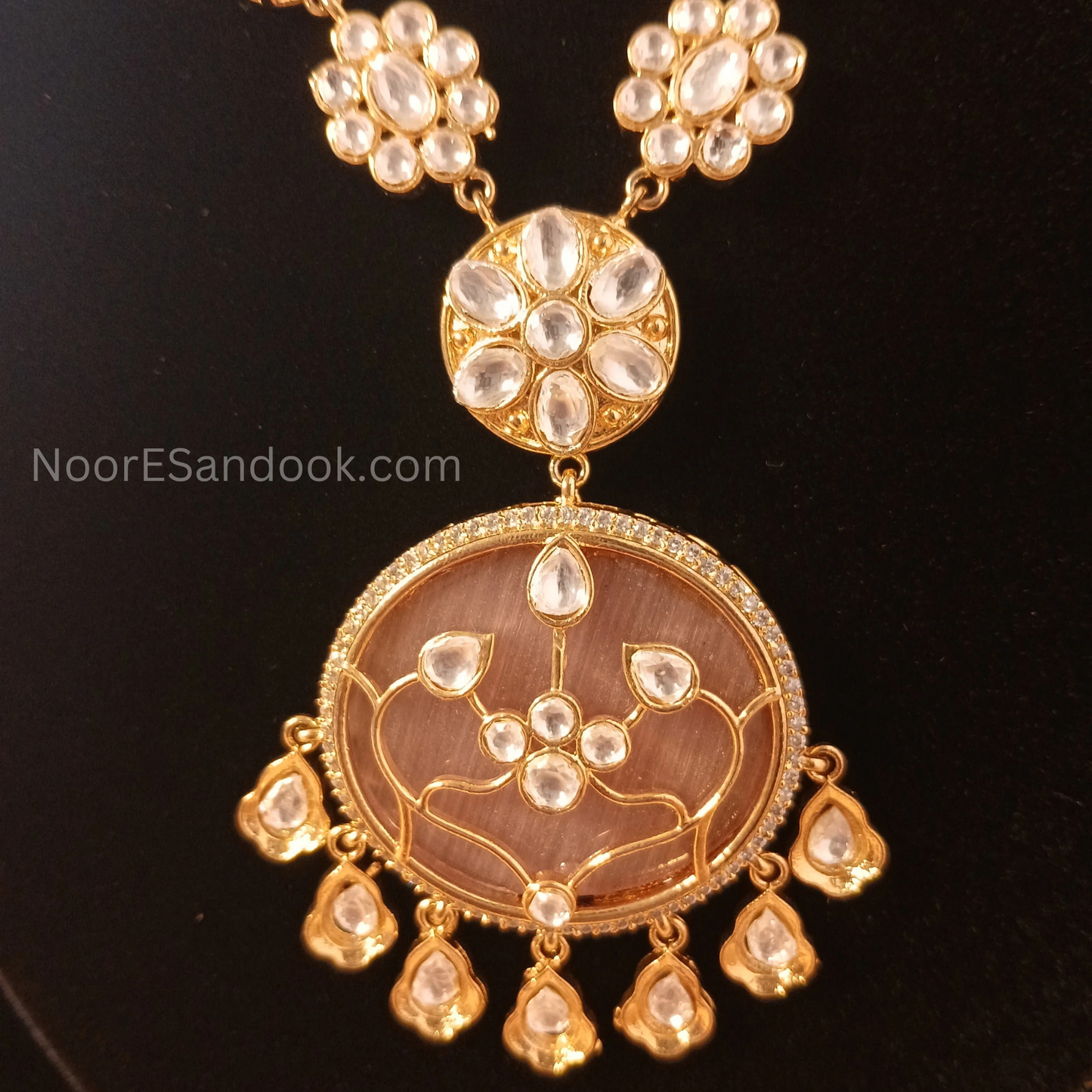 Artistic Stone carving Full Necklace set