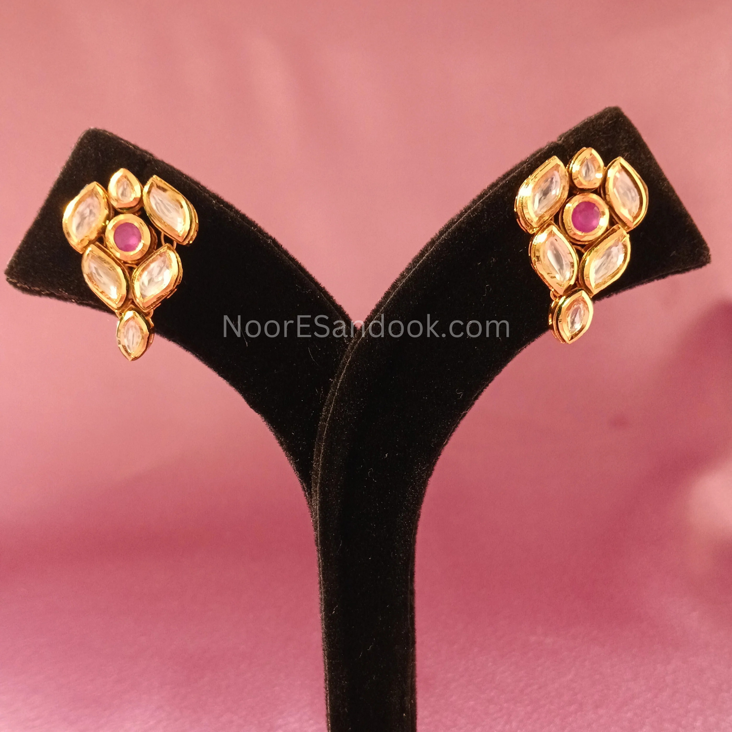 Kundan Pendant Set