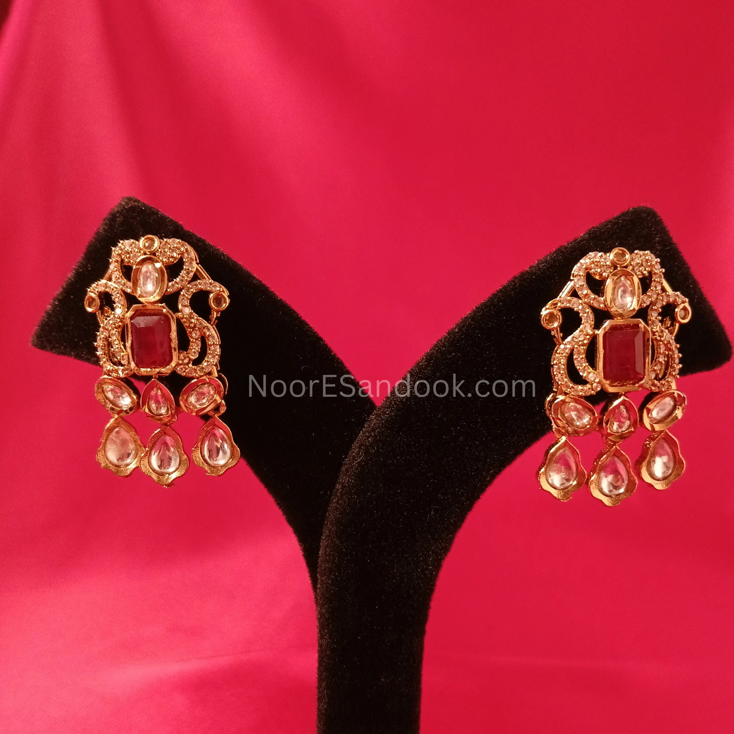 Indian Pendant Big with Haslee -Red