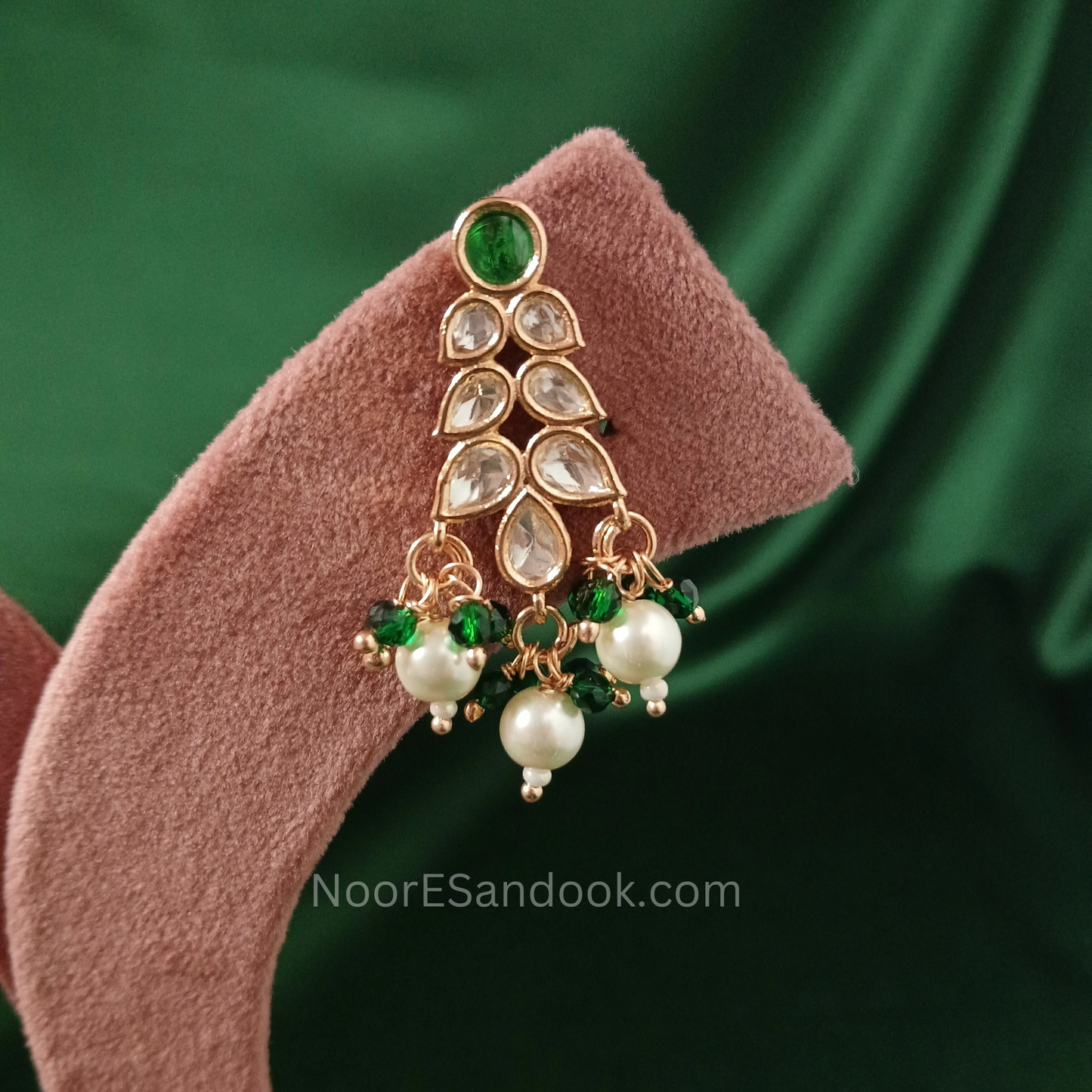 Kundan Pendant Set