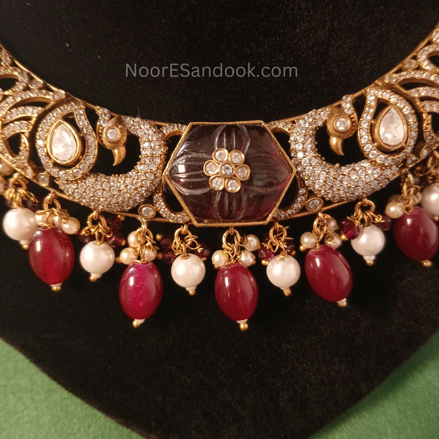 Broad Necklace with Doublet Stone- Bridal Set