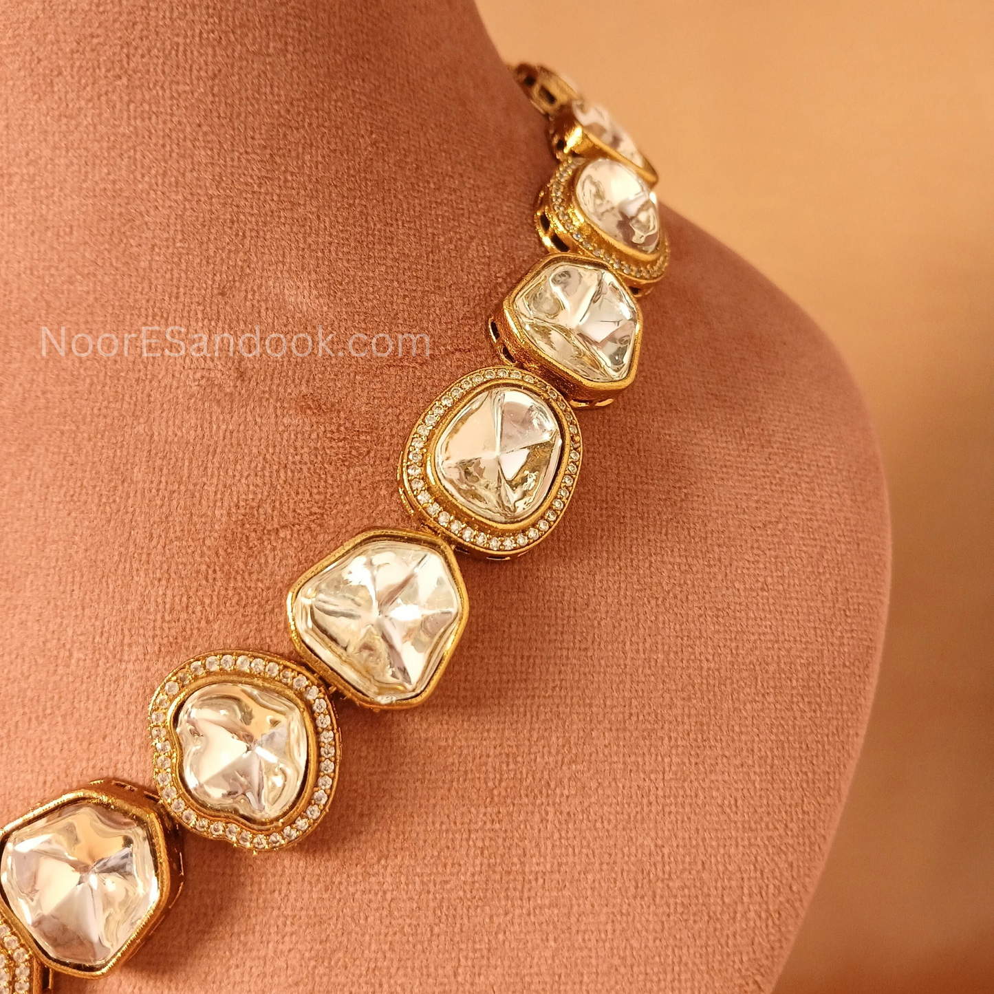 Polki Necklace with long pendant in stone- Black