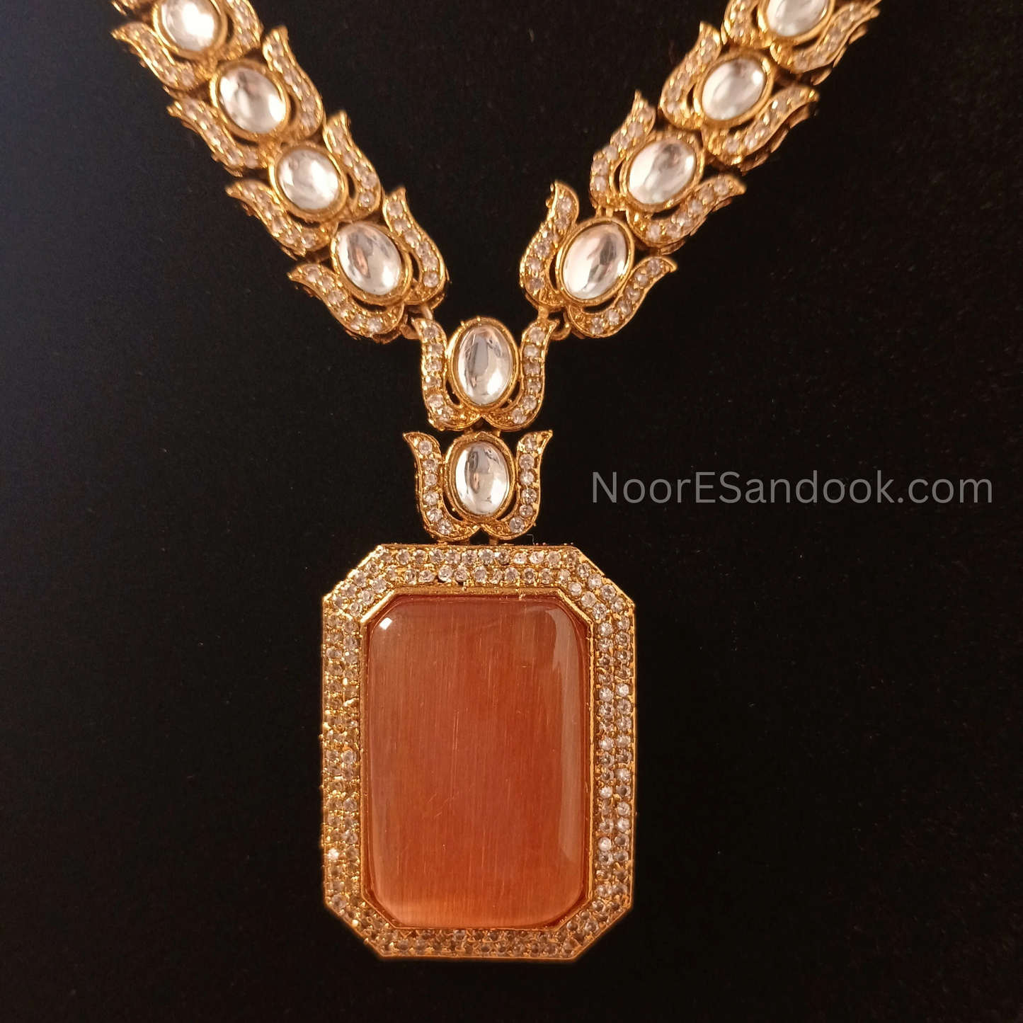 Victorian long necklace with doublet stone