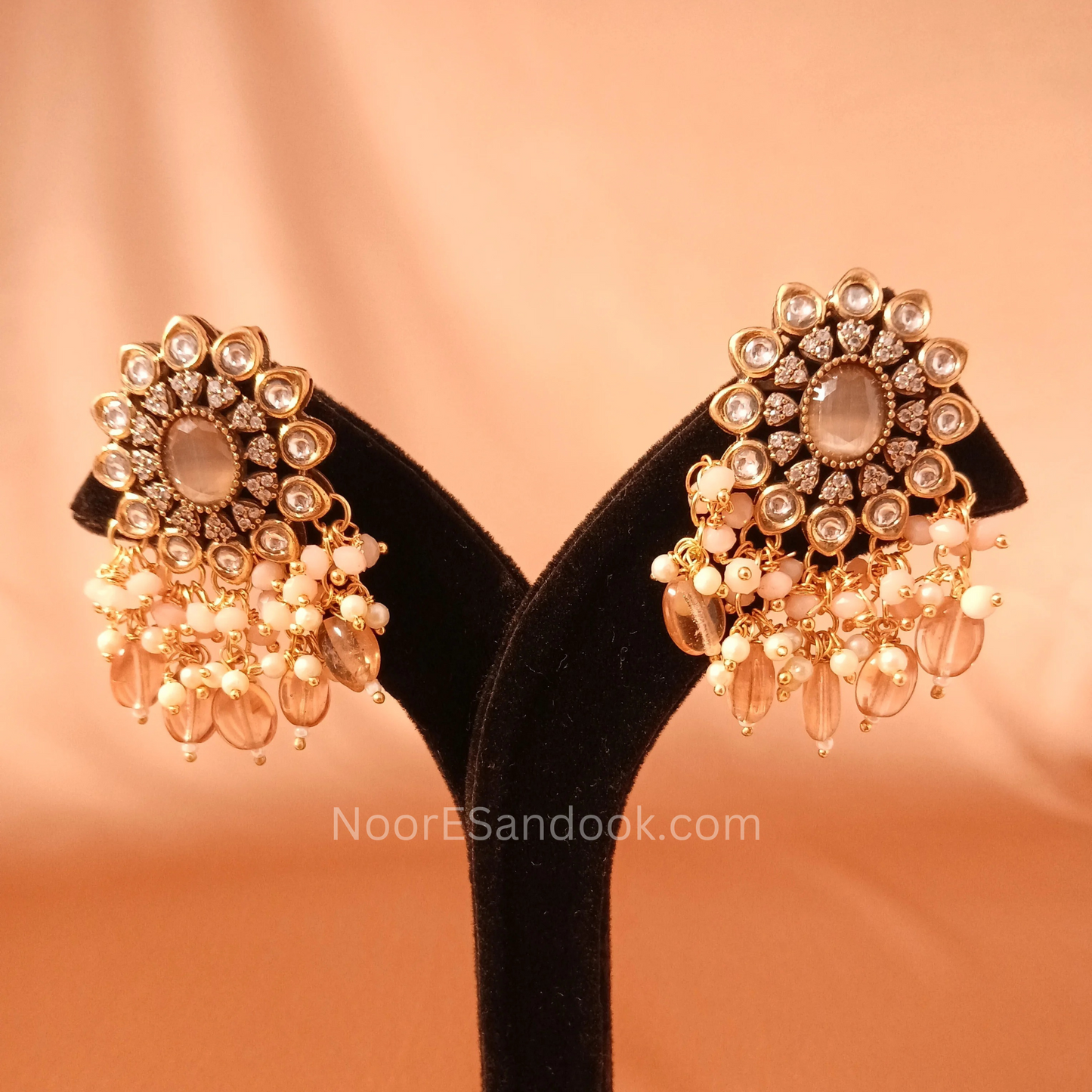 Victorian choker- Peach stones