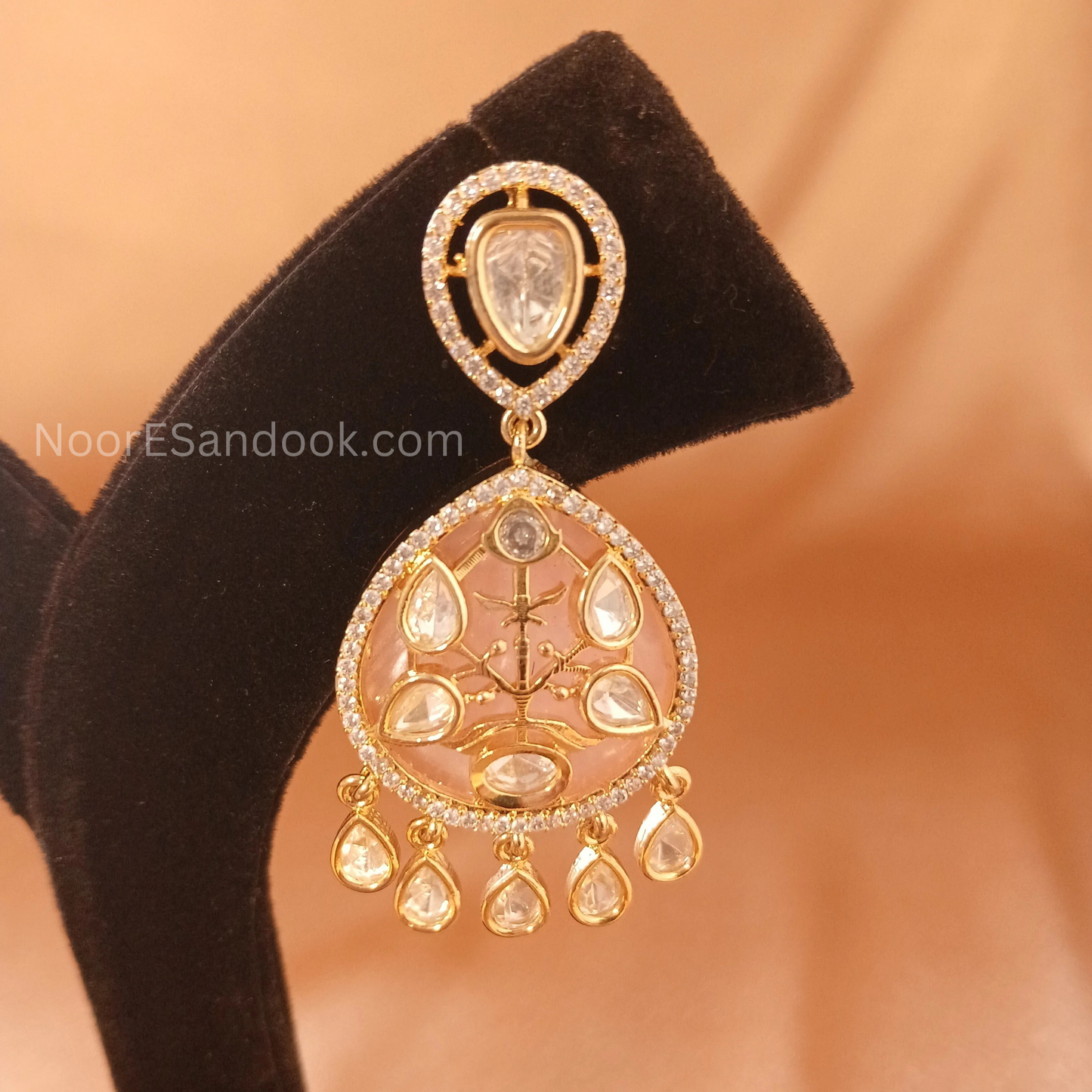 Deepika Pendant set Inlay Work- Peach - NoorESandook