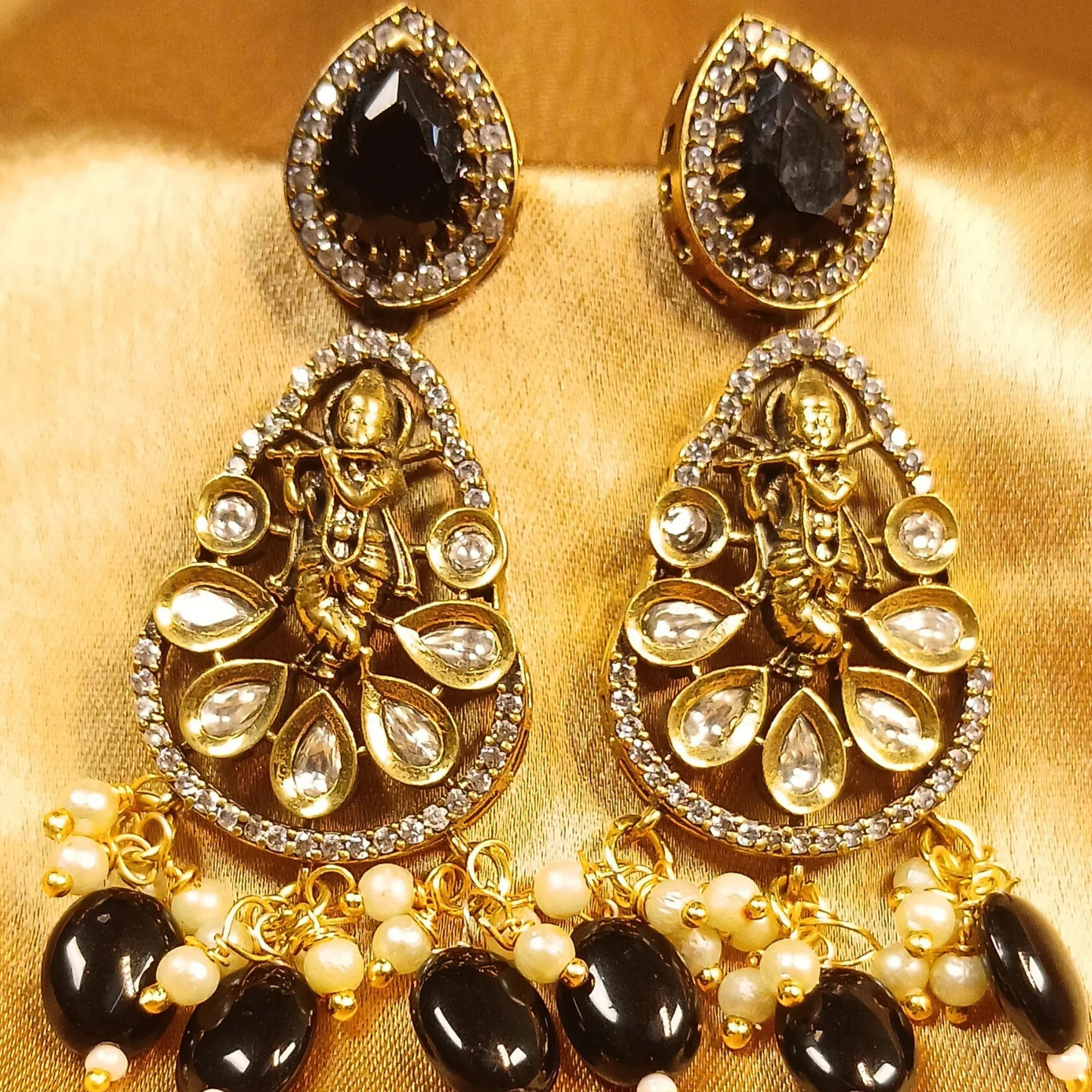 Vrindavan Temple Necklace Set - NoorESandook