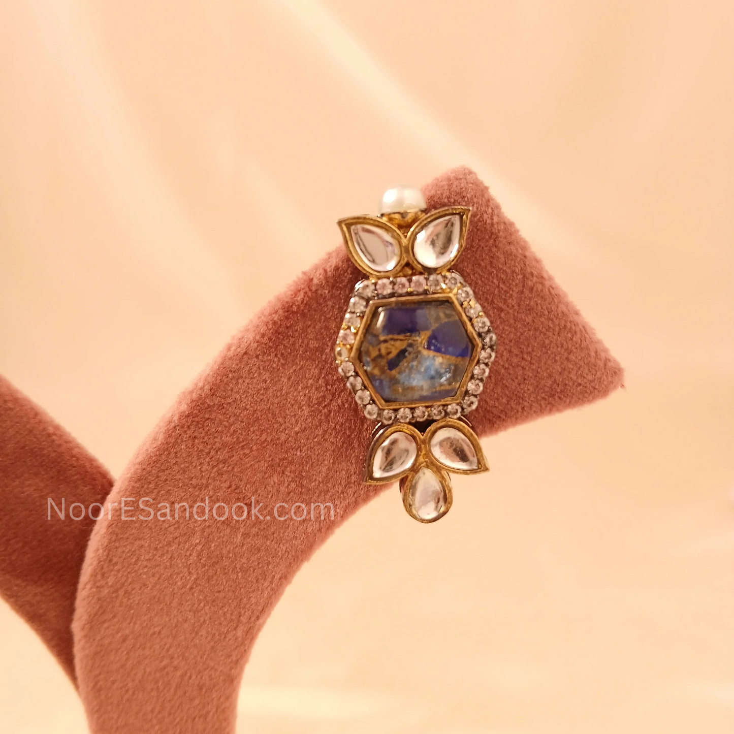 Doublet Stone Necklace- Design 1