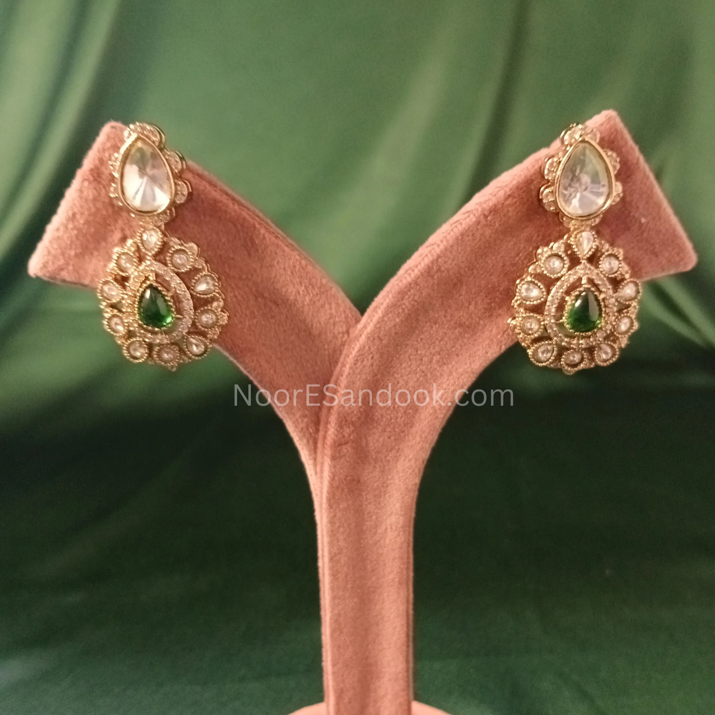 Big Green Stone necklace with Polki