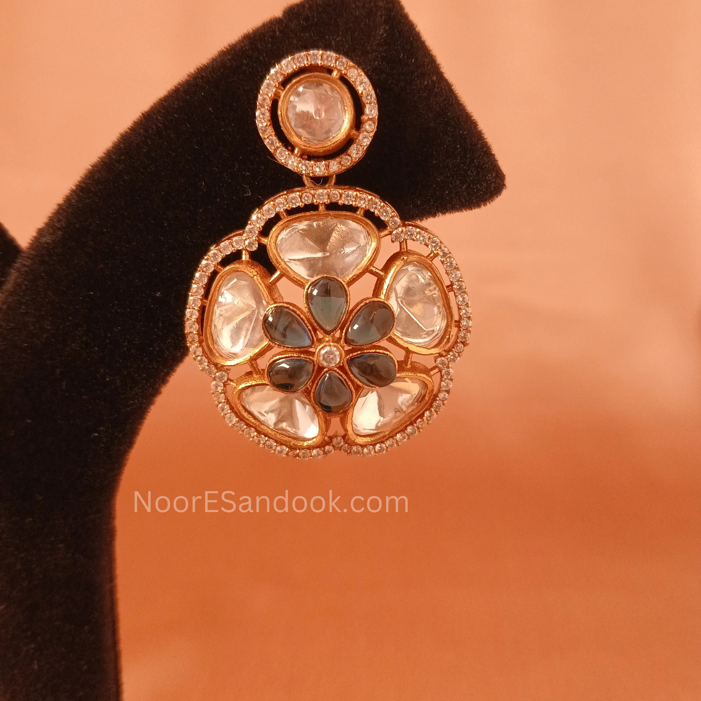 Pendant and polki set