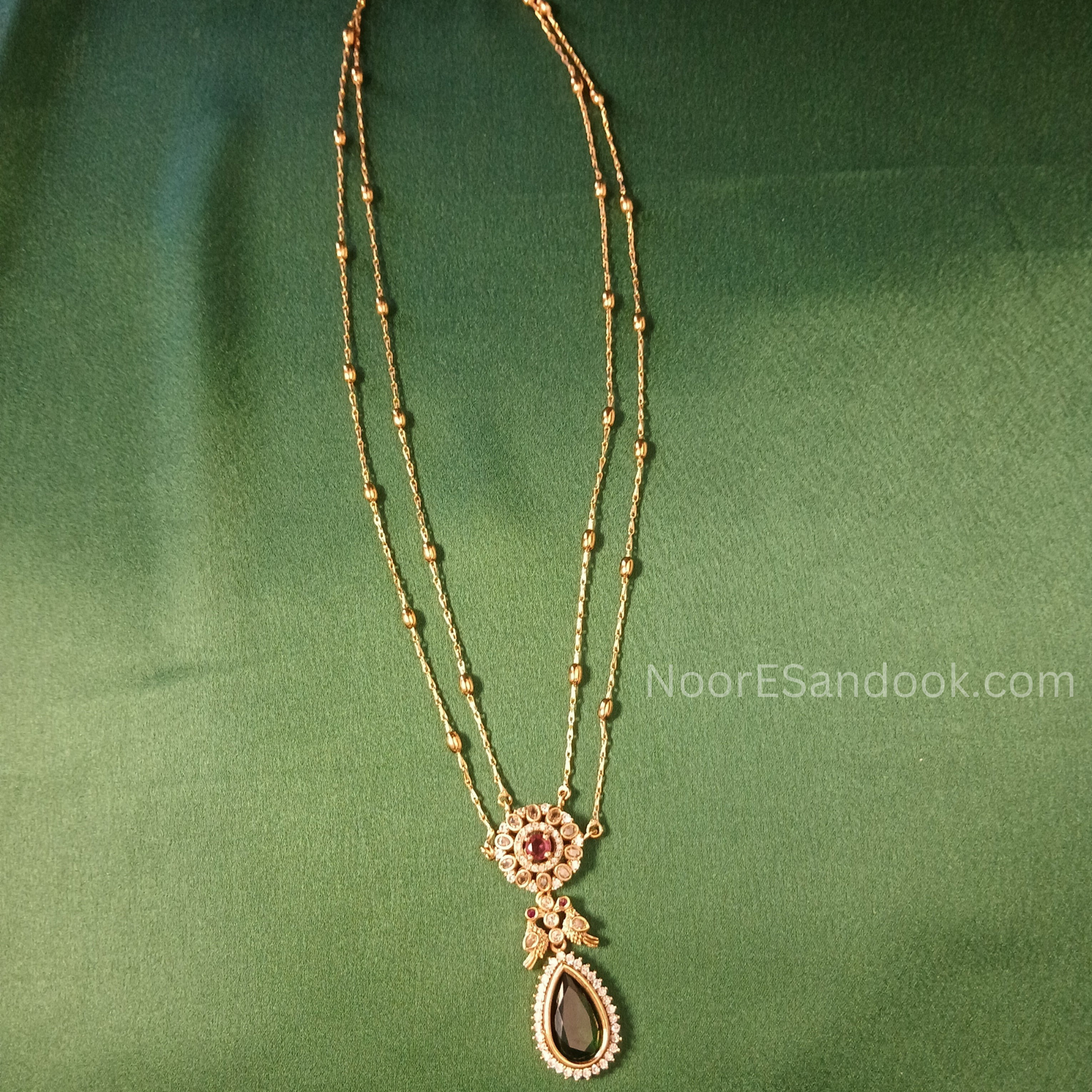 Delicate Pendant with 2 layer thin chain