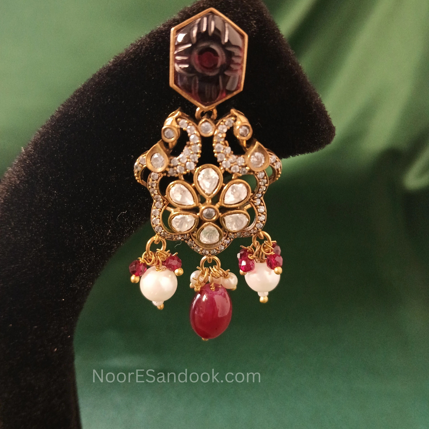 Broad Necklace with Doublet Stone- Bridal Set