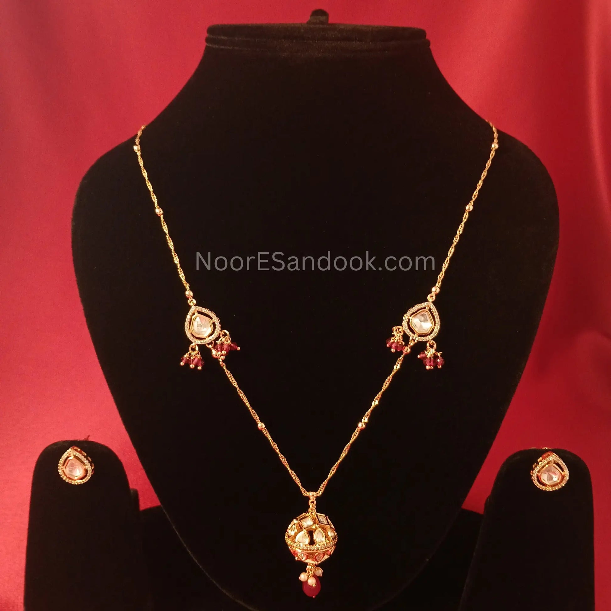 Lavanya Necklace Set- Red - NoorESandook