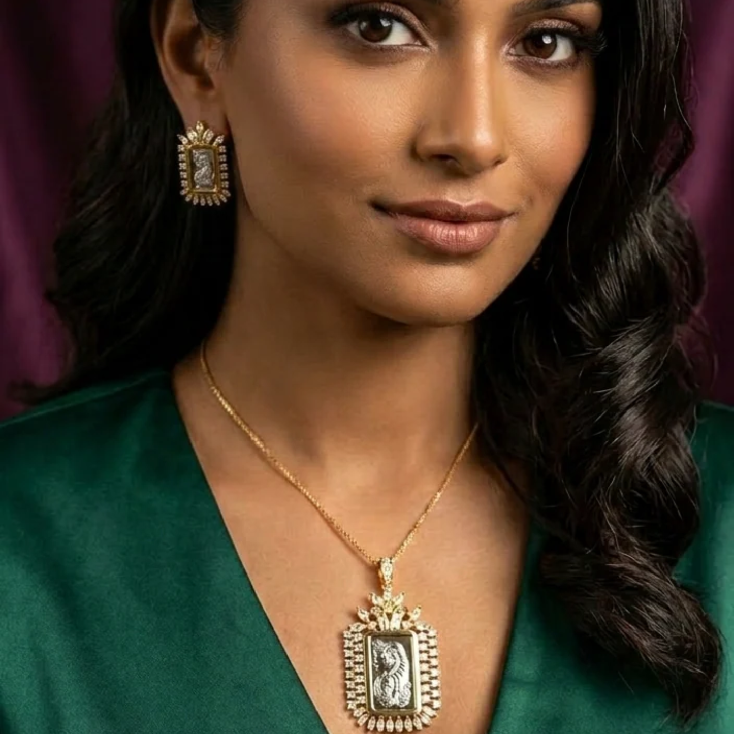 Subtle Luxe Pendant Set