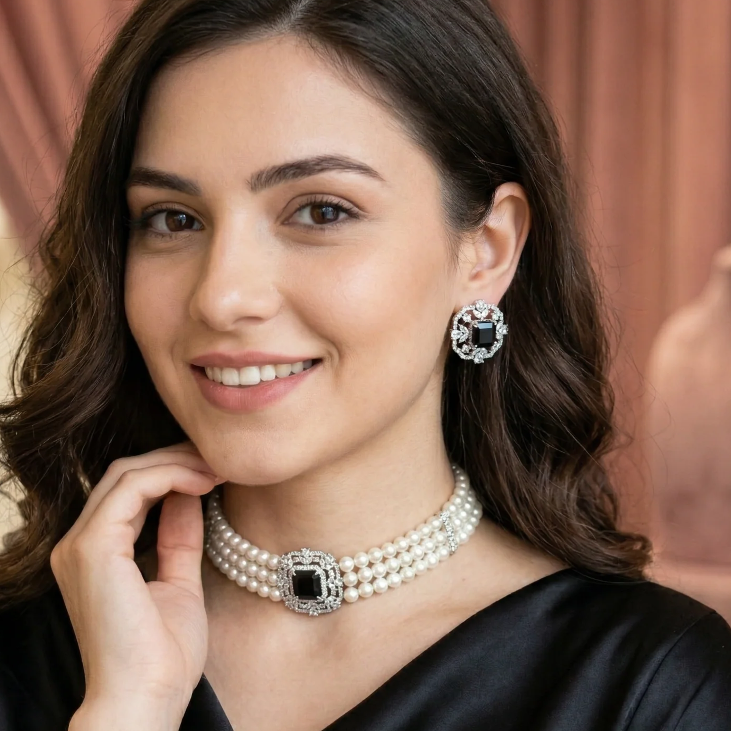 Meher Pearl Choker