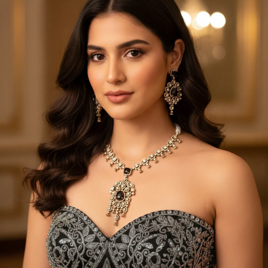 Taraash Victorian Necklace Set- Blue