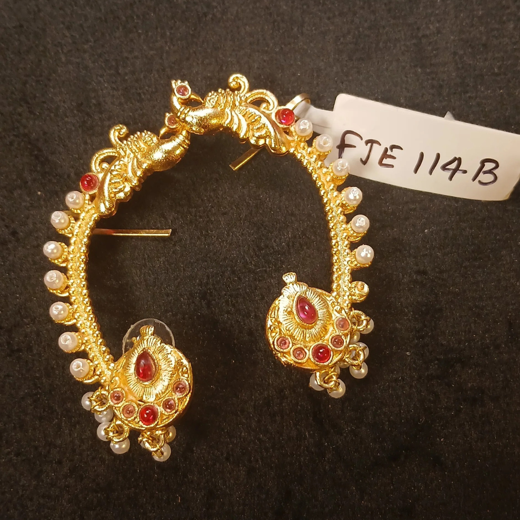 Earcuffs