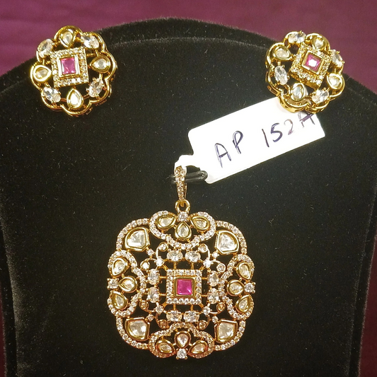 Victorian Pendant Set