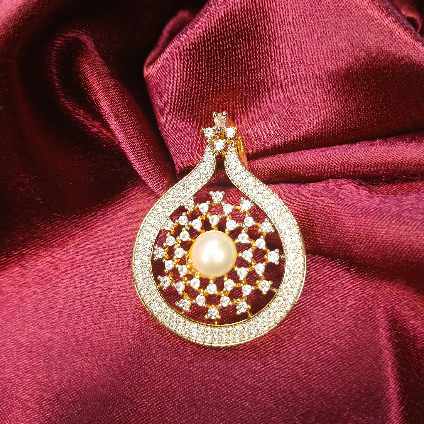 Pearl & American Diamond Pendant Set