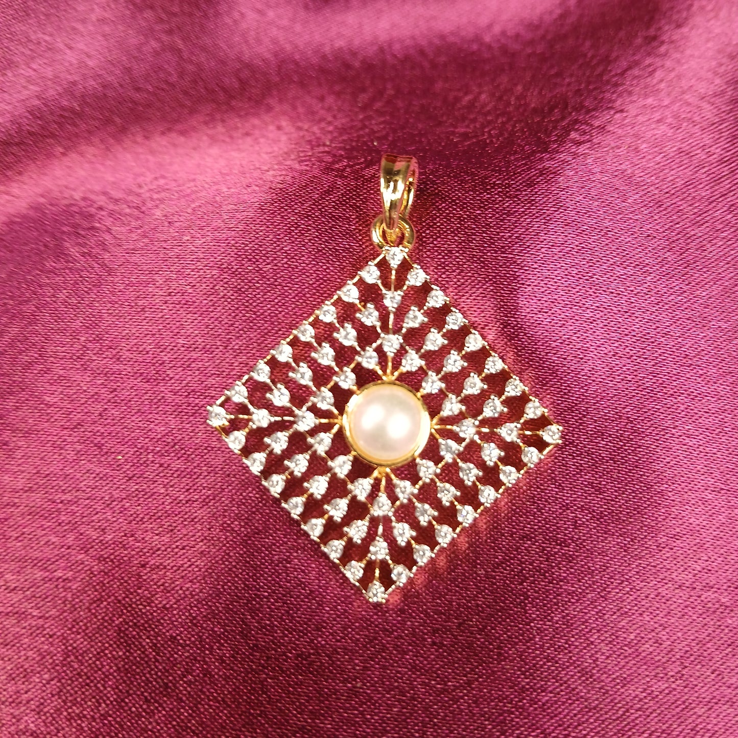 Pearl & American Diamond Pendant Set