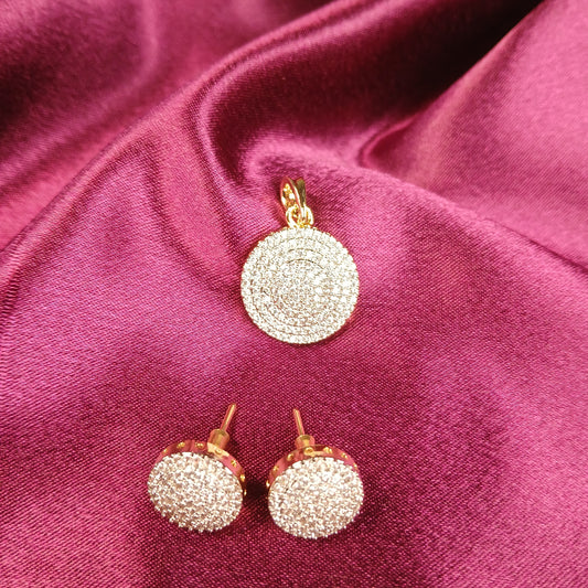 Zenith Shine Pendant Set – American Diamond