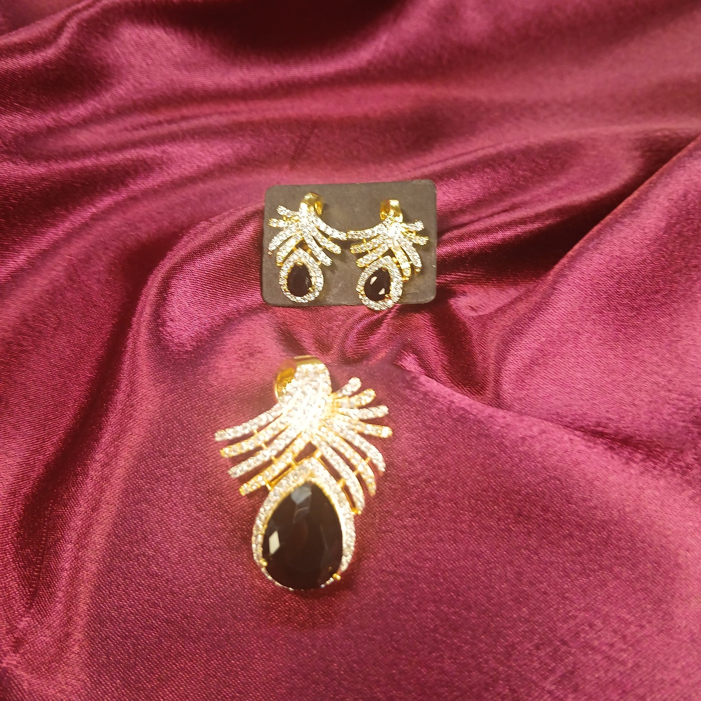 Noor Celeste Drop