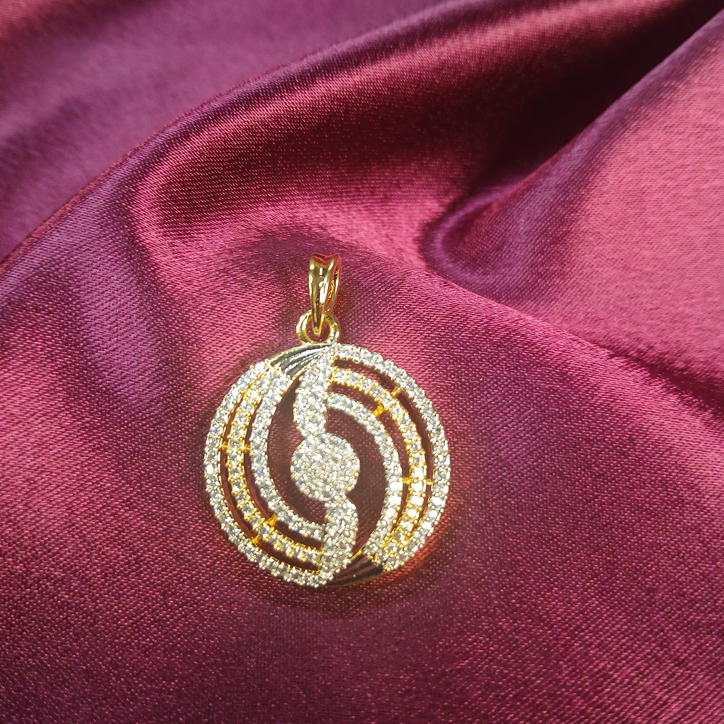 Stellar Spark Pendant Set – American Diamond