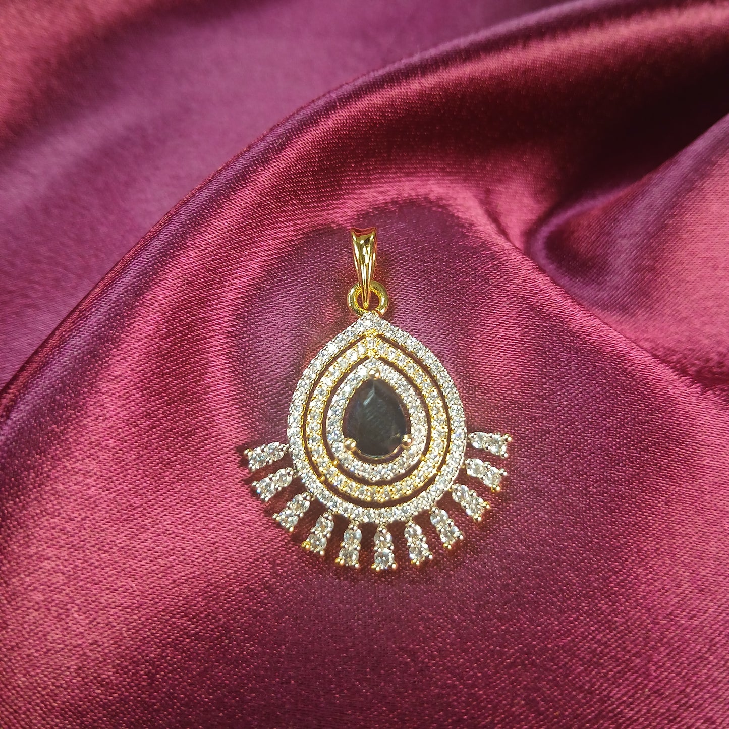 Modern Muse Pendant Set