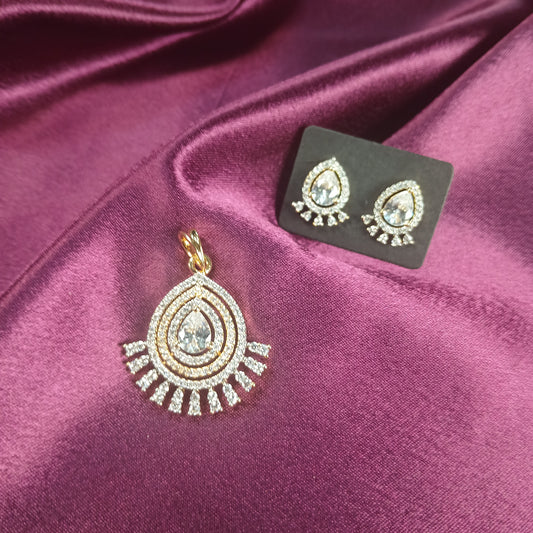 Minimal Luxe Pendant Set