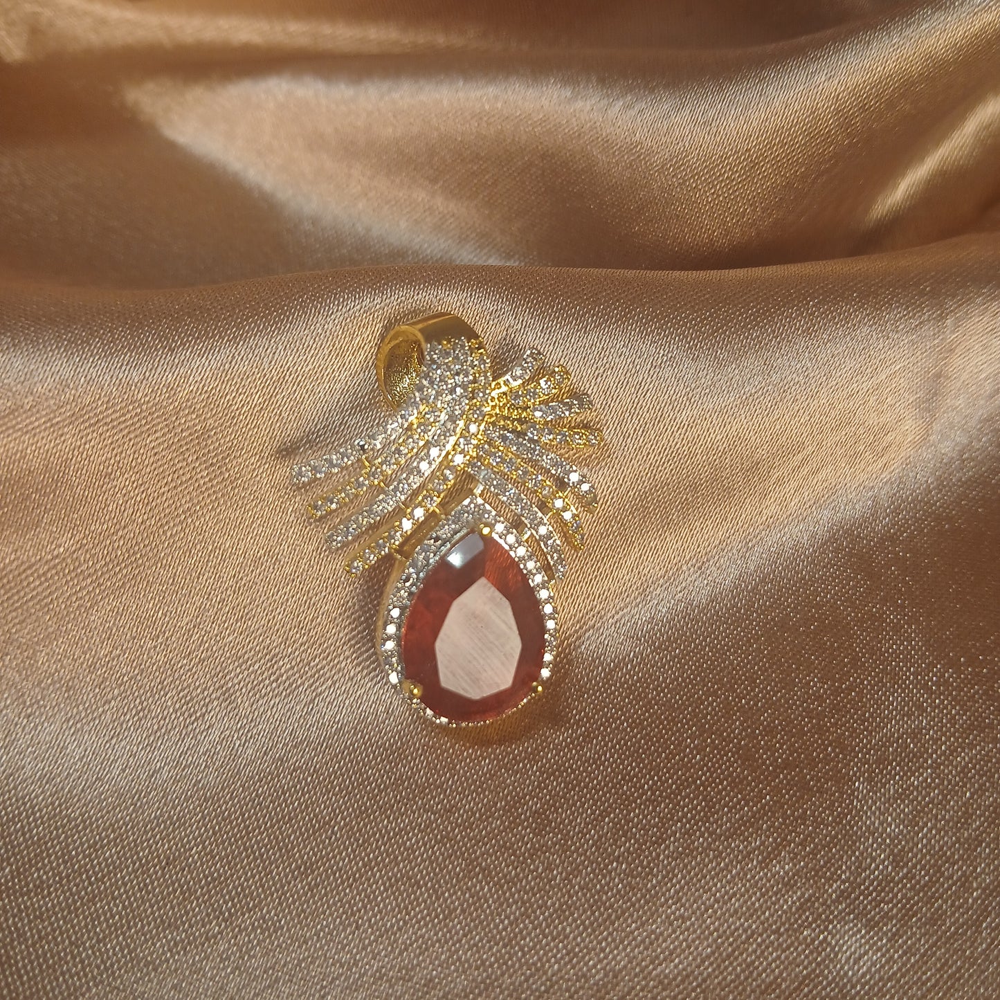 Ruby Radiance Pendant Set
