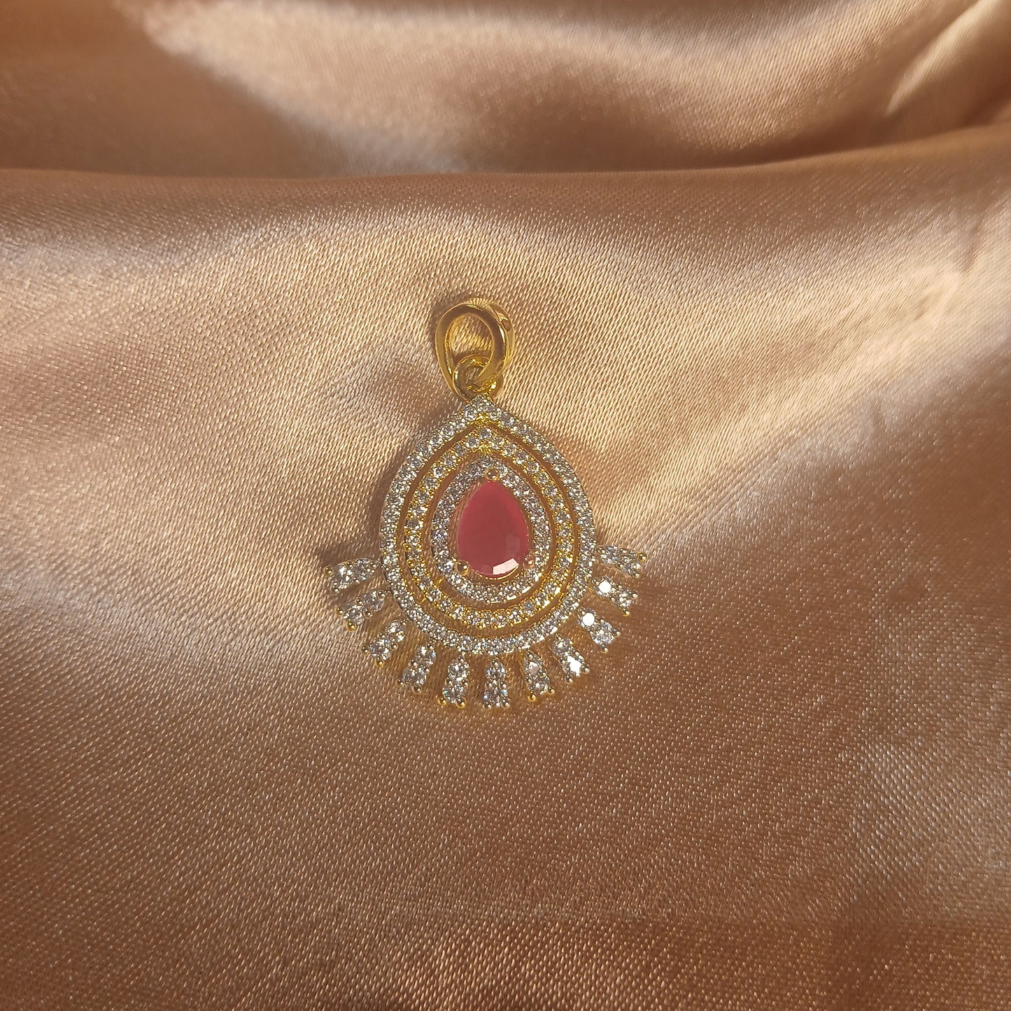 Dazzle Night Pendant Set